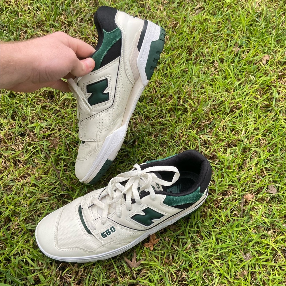 New Balance 550 Sea Salt Pine Green